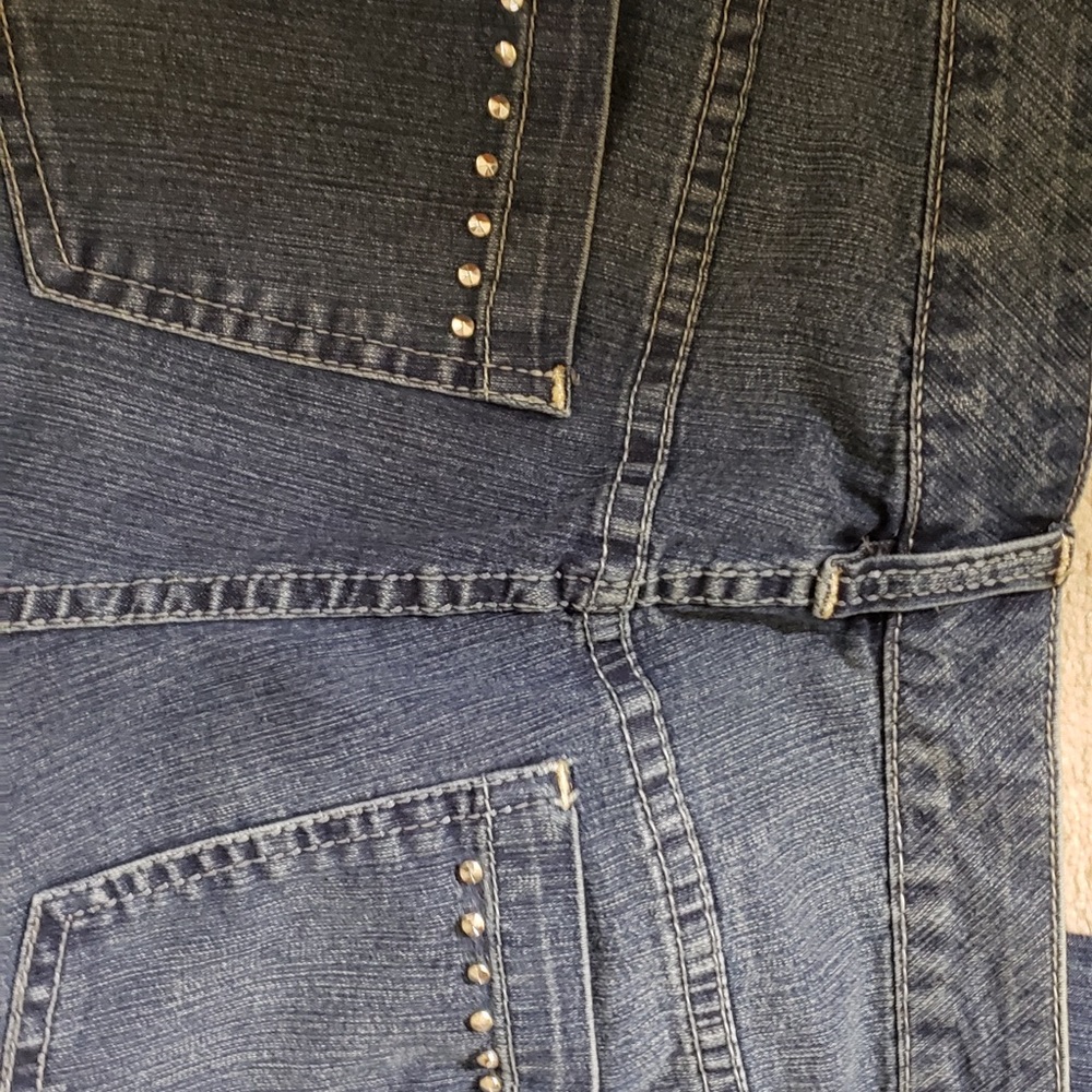 Jeans - Picture 4 of 5